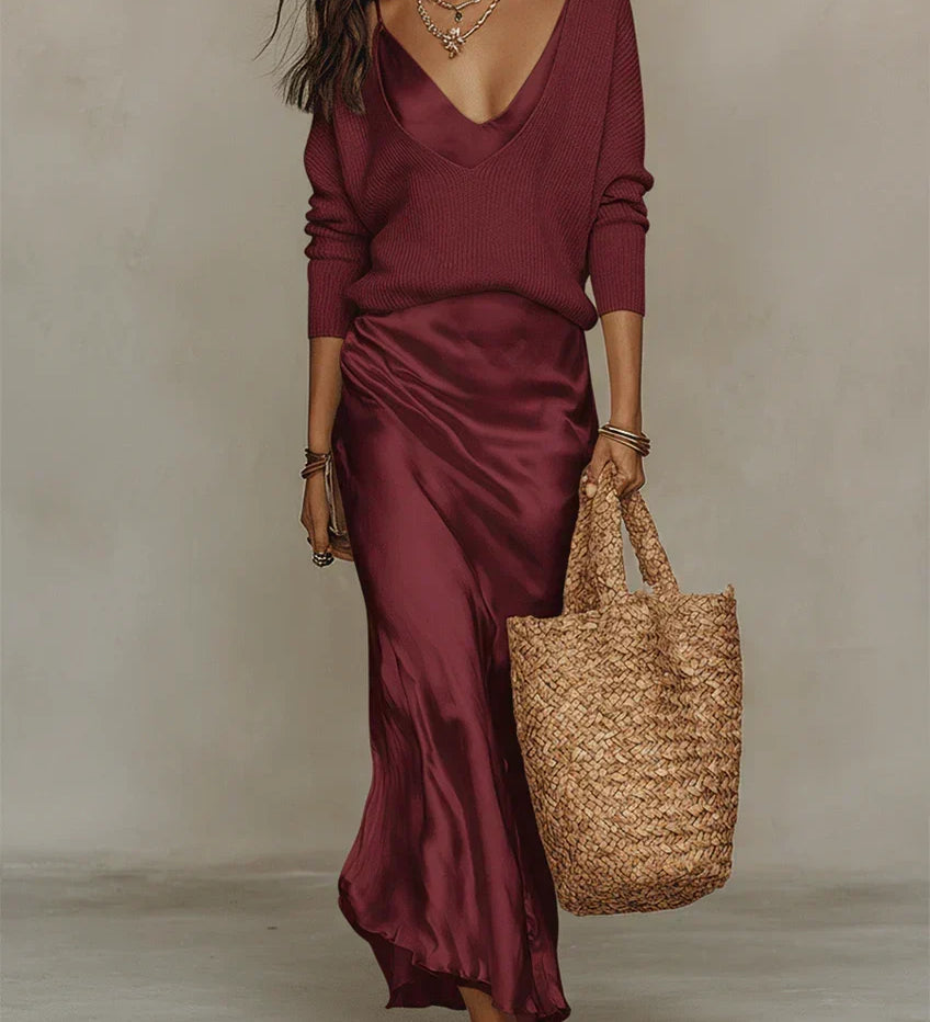 Anaïs – Elegant Satin Midi Dress