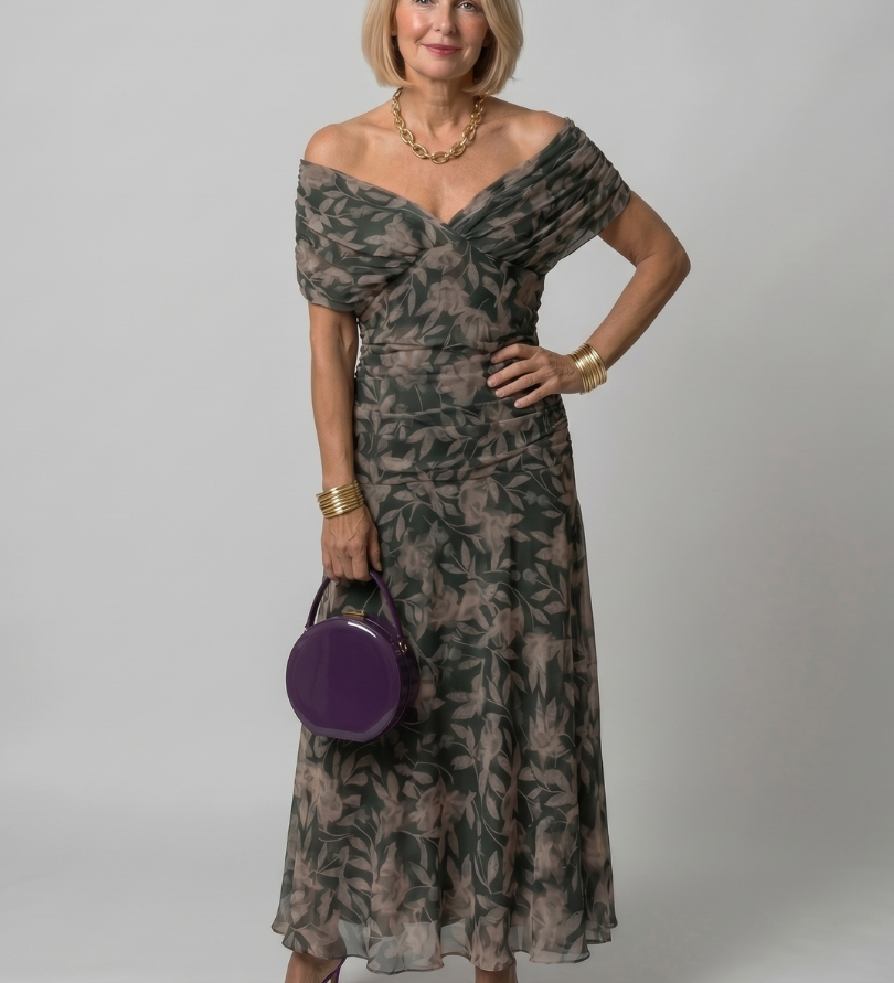 Maroubra - Flowy Dress with Neckline Detail