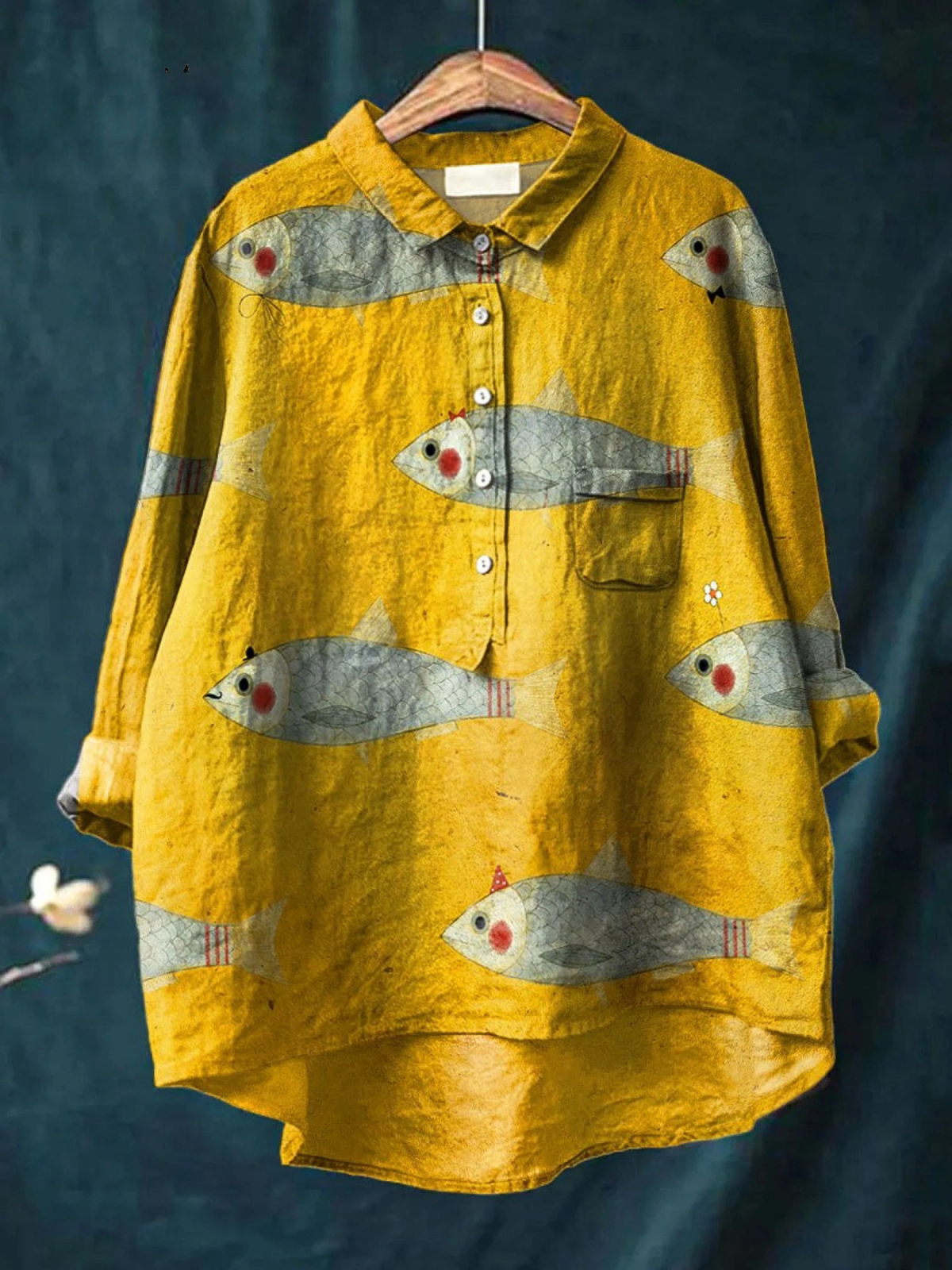 Daisy - Retro Fish Art Tee