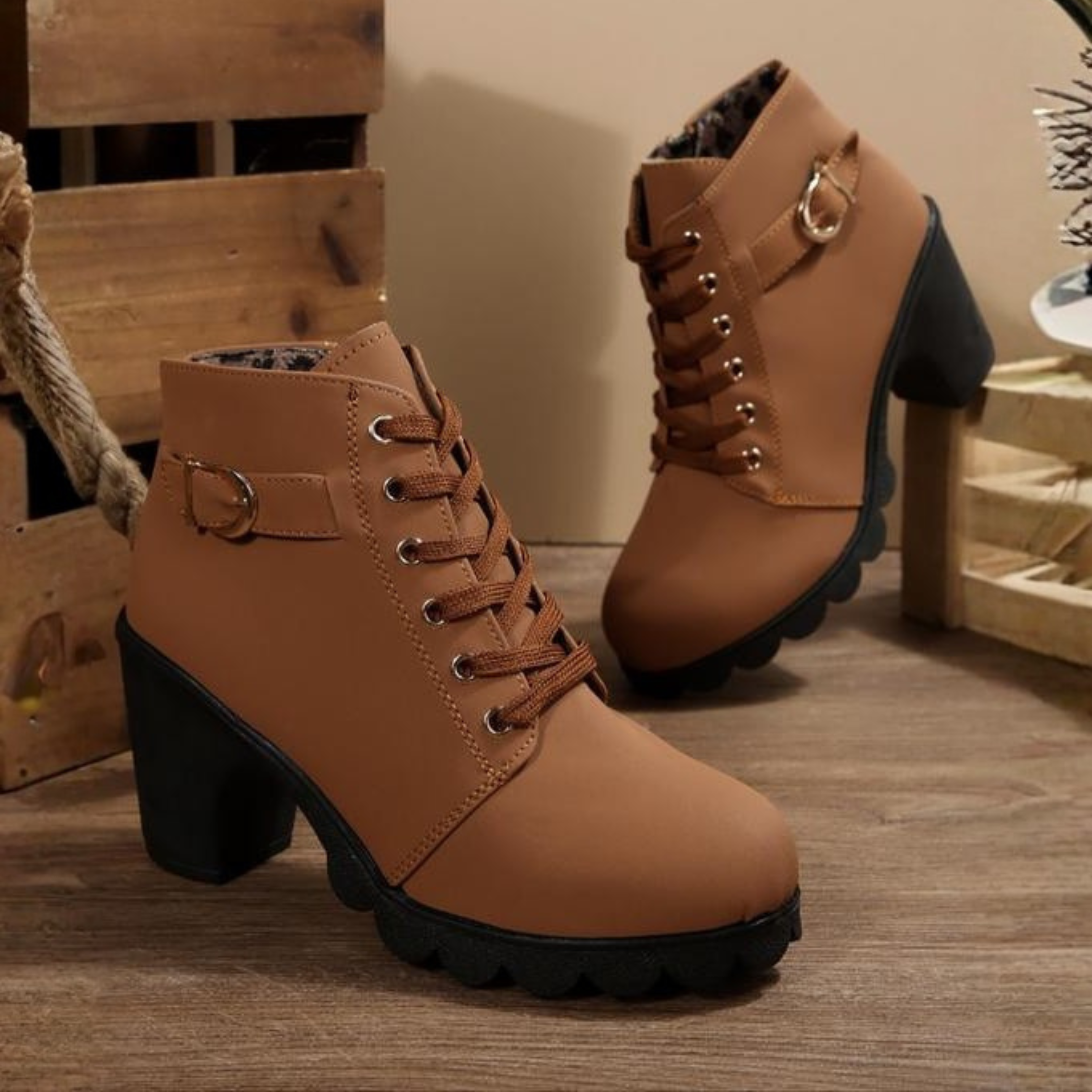 KATNIT - Chic Lace-Up Metal Buckle Chunky