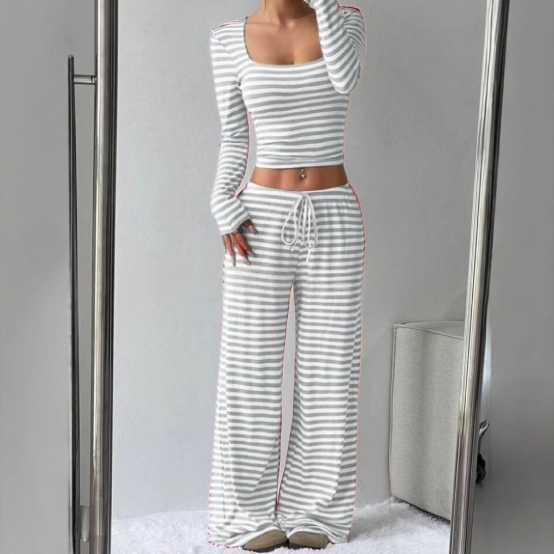 JANAT - Fit Crop Top and Pants