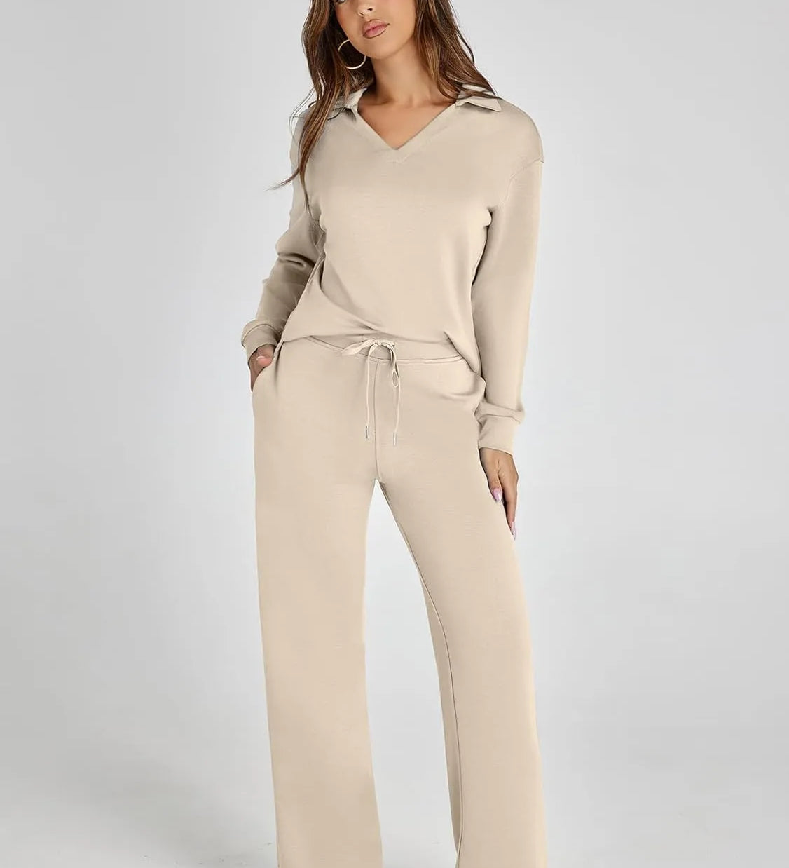 RENÉE - Cozy Minimalist Two-Piece Set