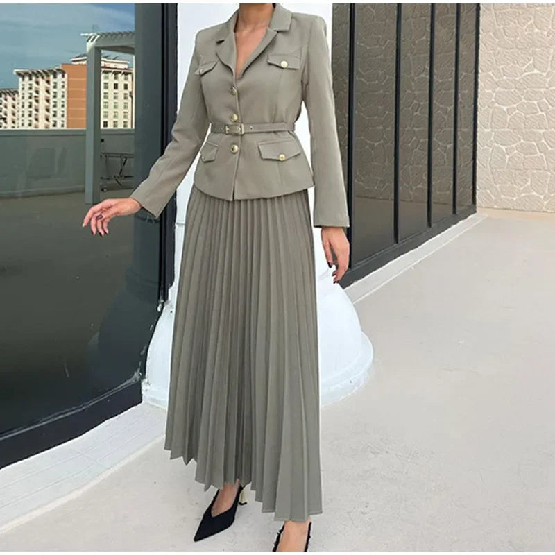 EMILIET - Chic Belted Blazer & Pleated