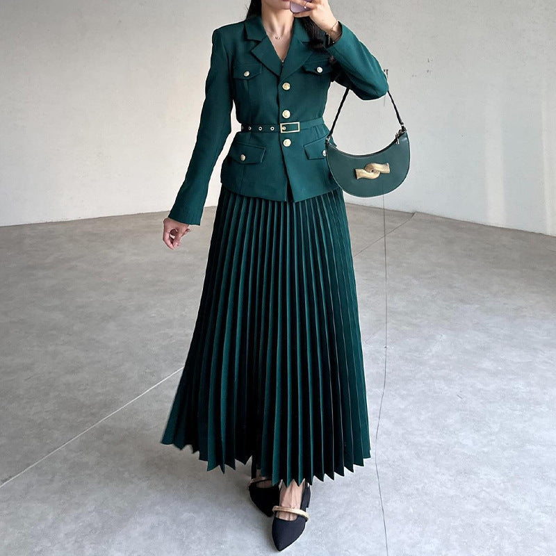 EMILIET - Chic Belted Blazer & Pleated