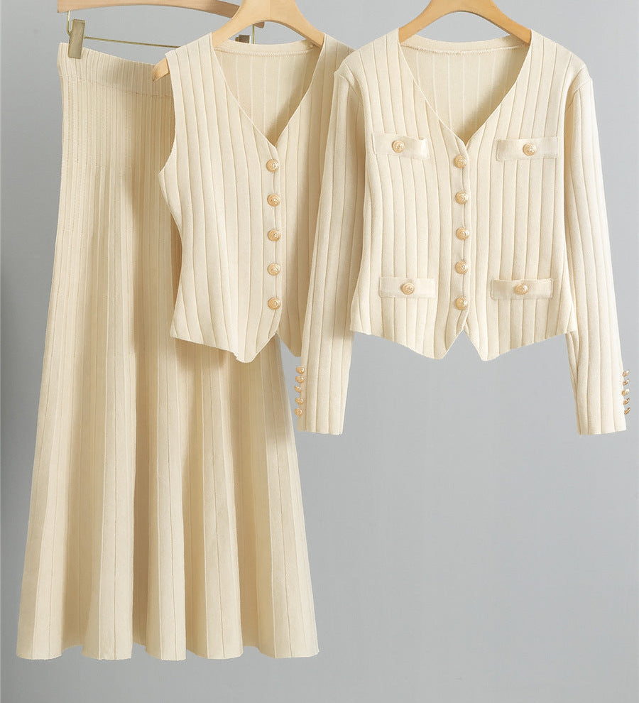 XANDYT - V-Neck Buttoned Vest and High