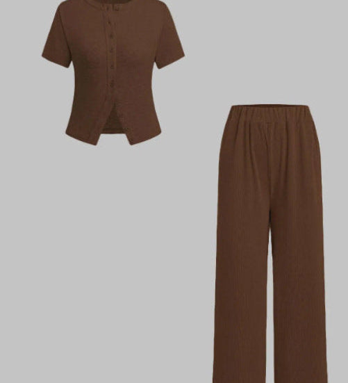MIRANDAT - Button Front Top and Wide