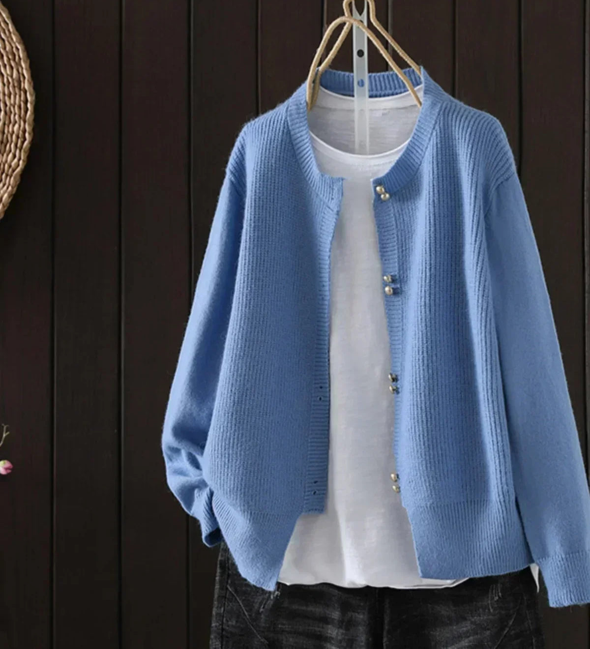 Auri | Comfortable Cardigan