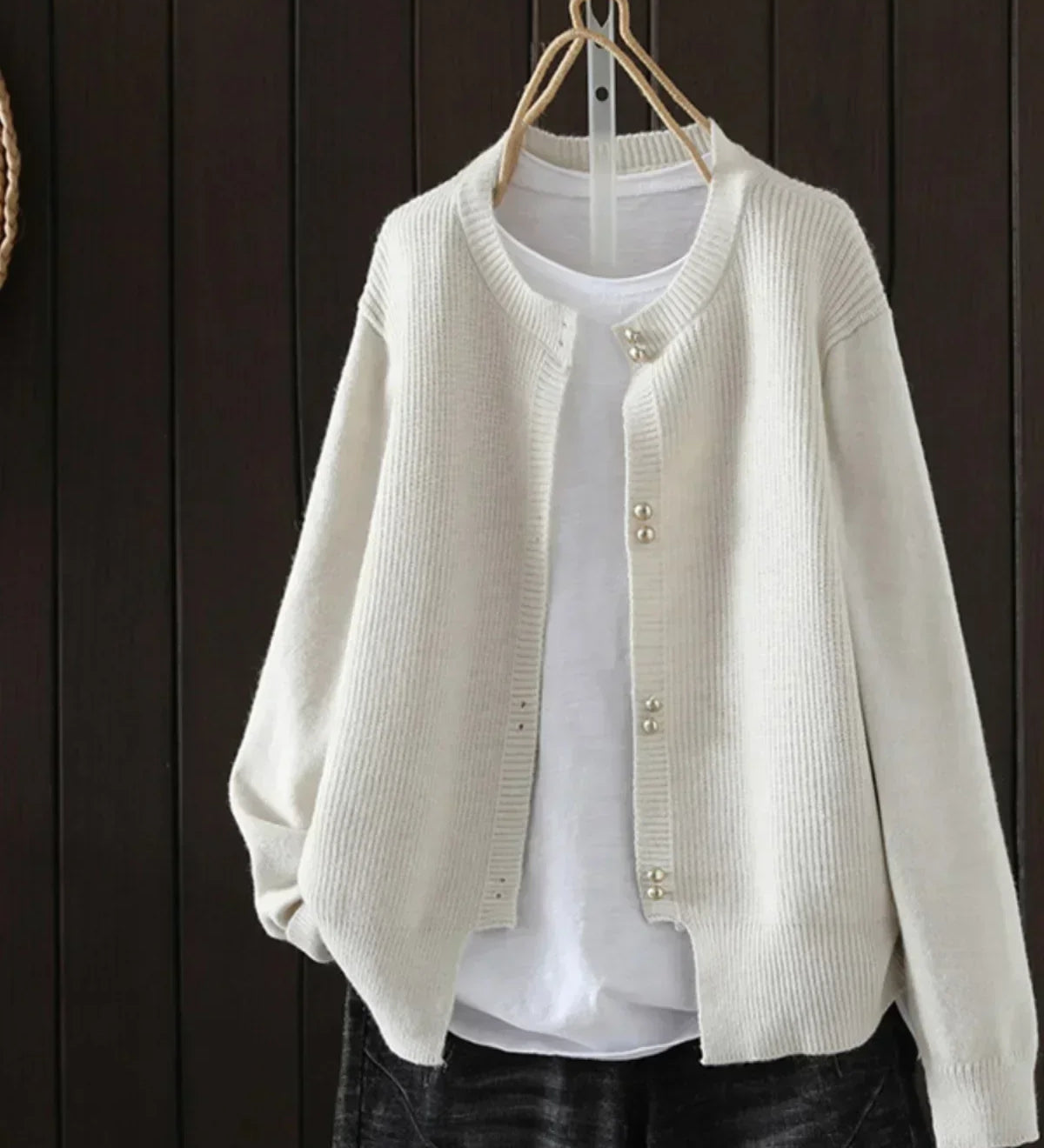 Auri | Comfortable Cardigan